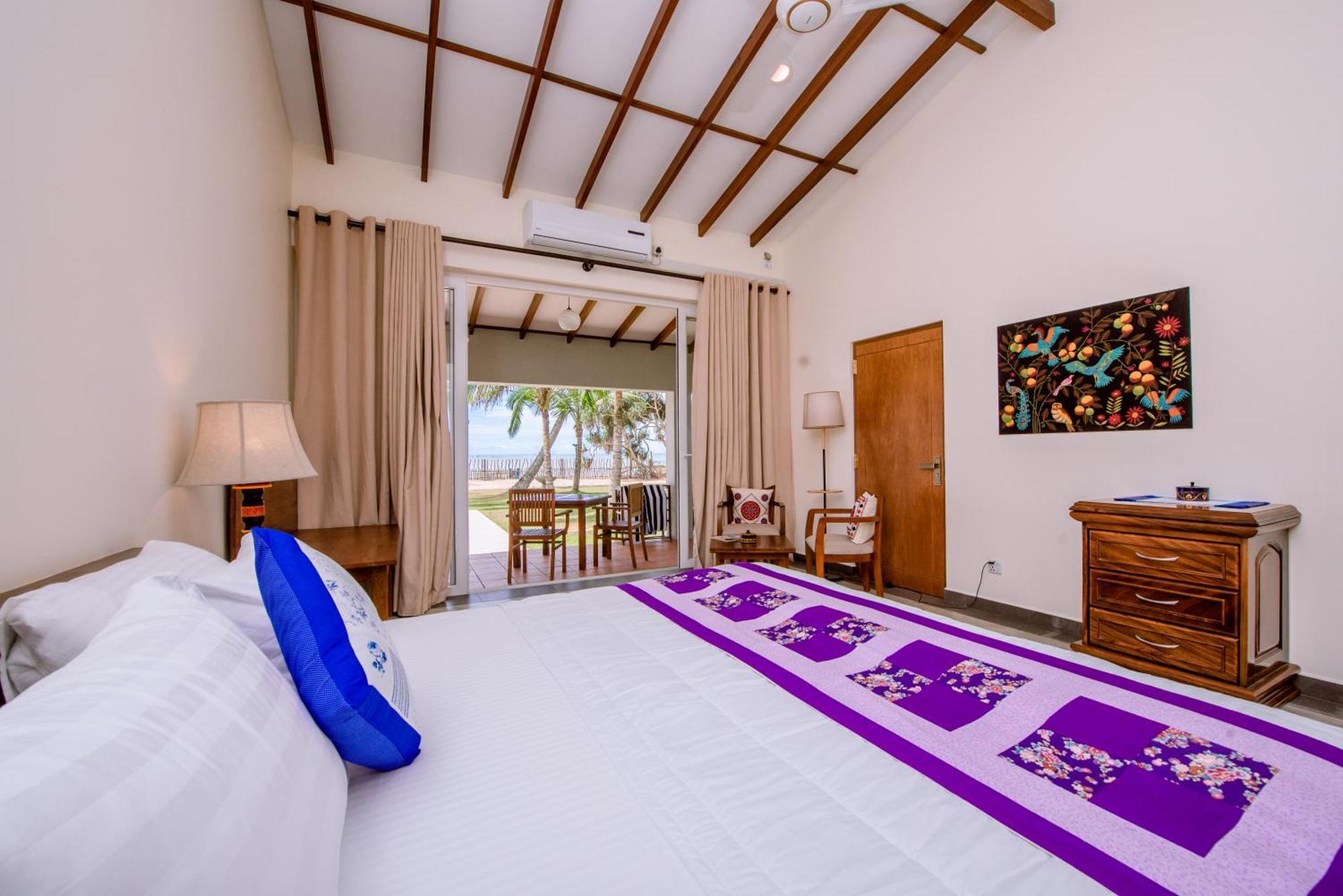 Arhimser Villa-Superb 4 Bedroom Beachfront For 8 In Ranna, Tangalle, Bb, Pool, Free Pick Up For 7 Night Stays Arriving Together, Serviced, Taxes Included Exterior foto