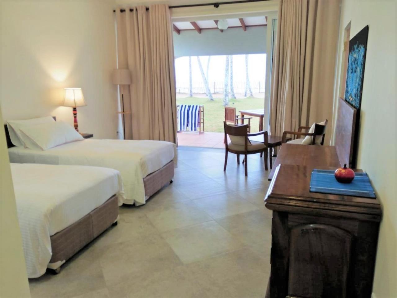 Arhimser Villa-Superb 4 Bedroom Beachfront For 8 In Ranna, Tangalle, Bb, Pool, Free Pick Up For 7 Night Stays Arriving Together, Serviced, Taxes Included Exterior foto